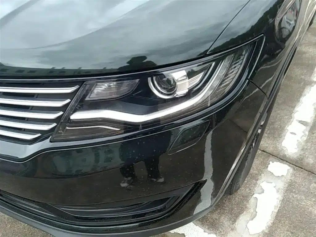 Lincoln MKX 2015 2.0T Two-Wheel Drive Premium Edition — миниатюра 23