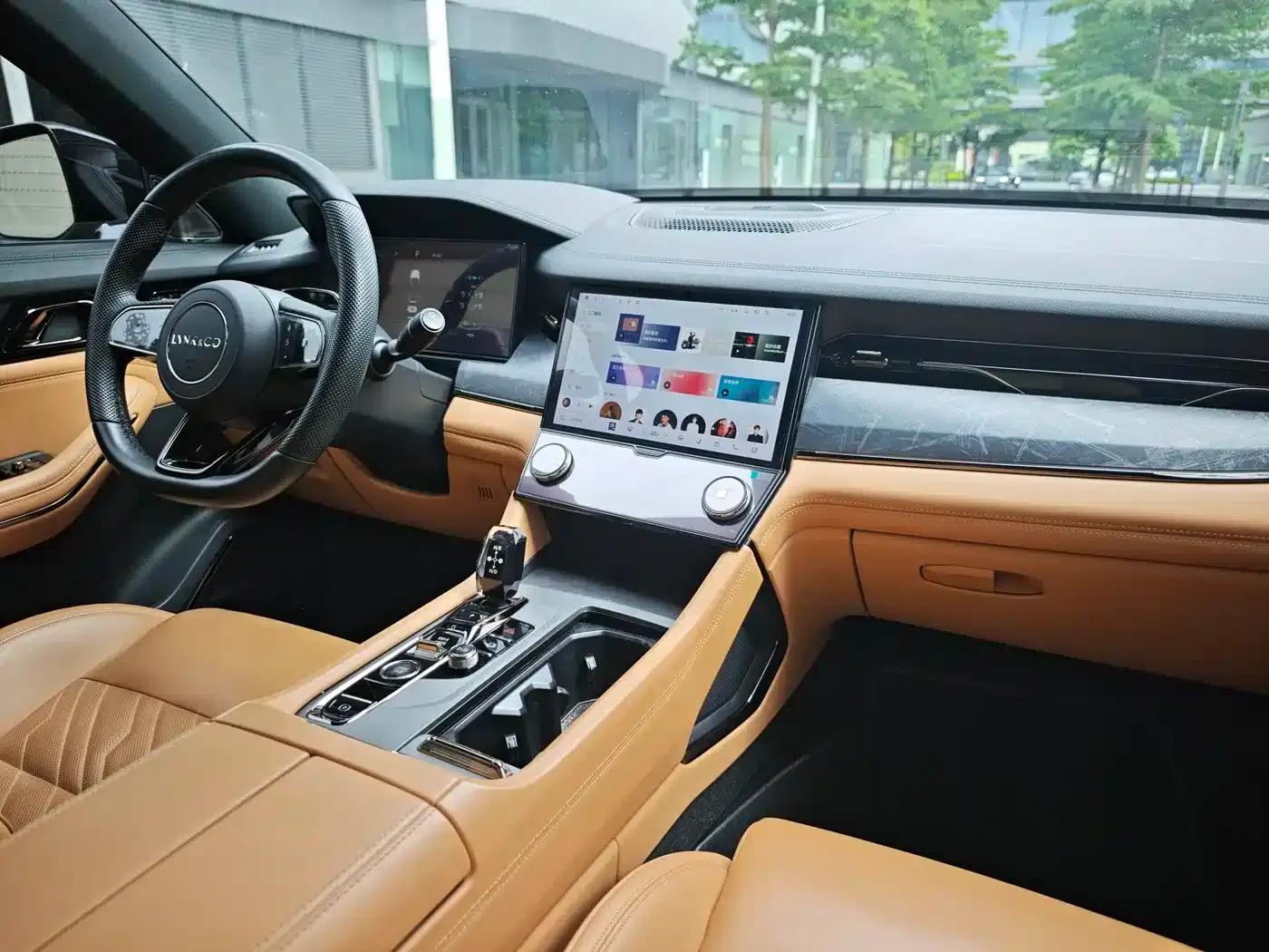 Lynk & Co 09 2021 2.0T Ultra 7-seater — миниатюра 13
