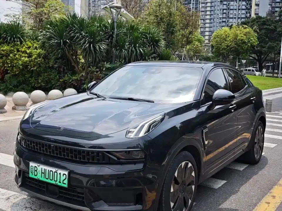 Lynk & Co 05 EM-P 2021 1.5TD PHEV HALO — миниатюра 3