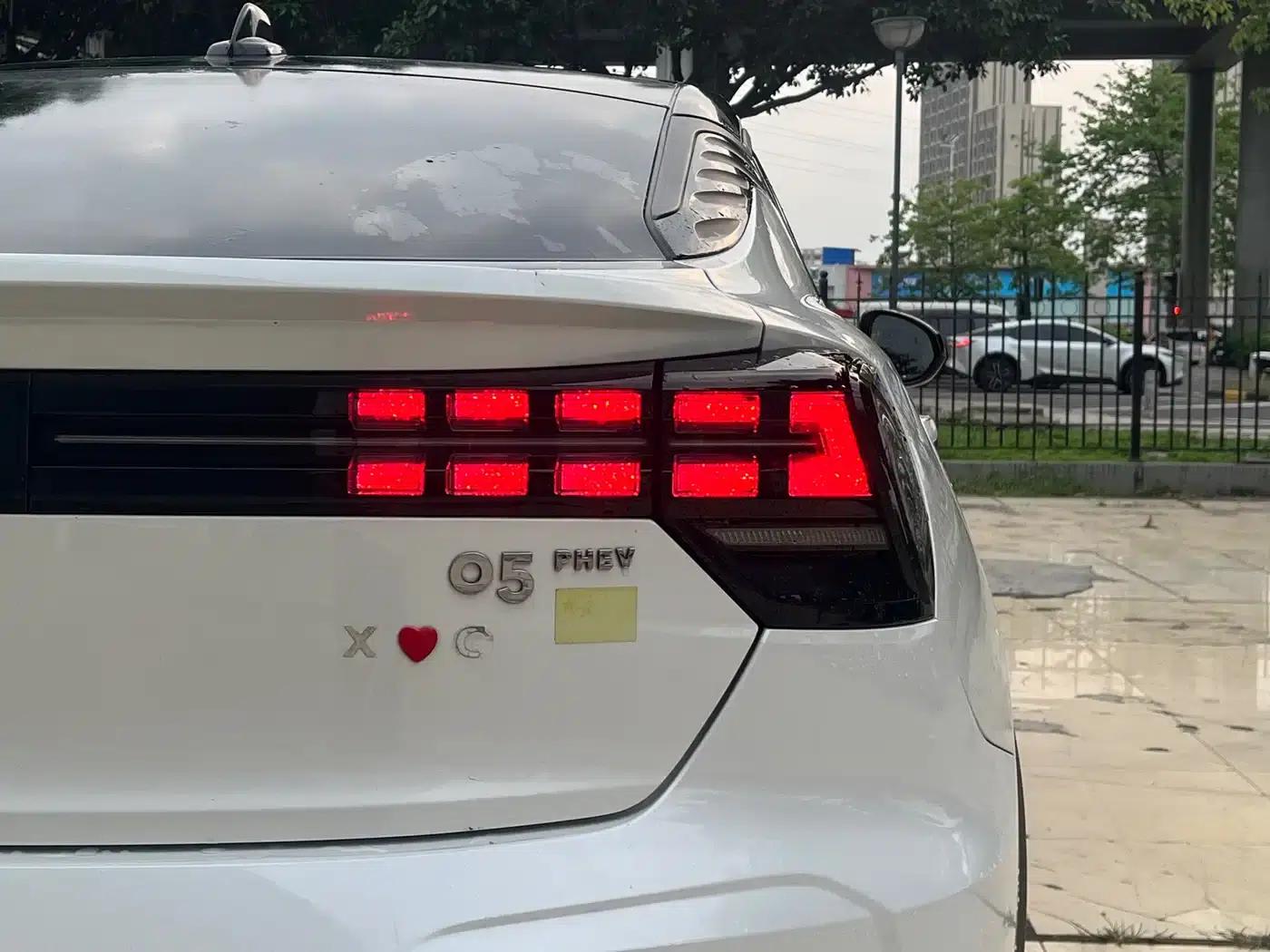Lynk & Co 05 EM-P 2021 1.5TD PHEV HALO — миниатюра 14