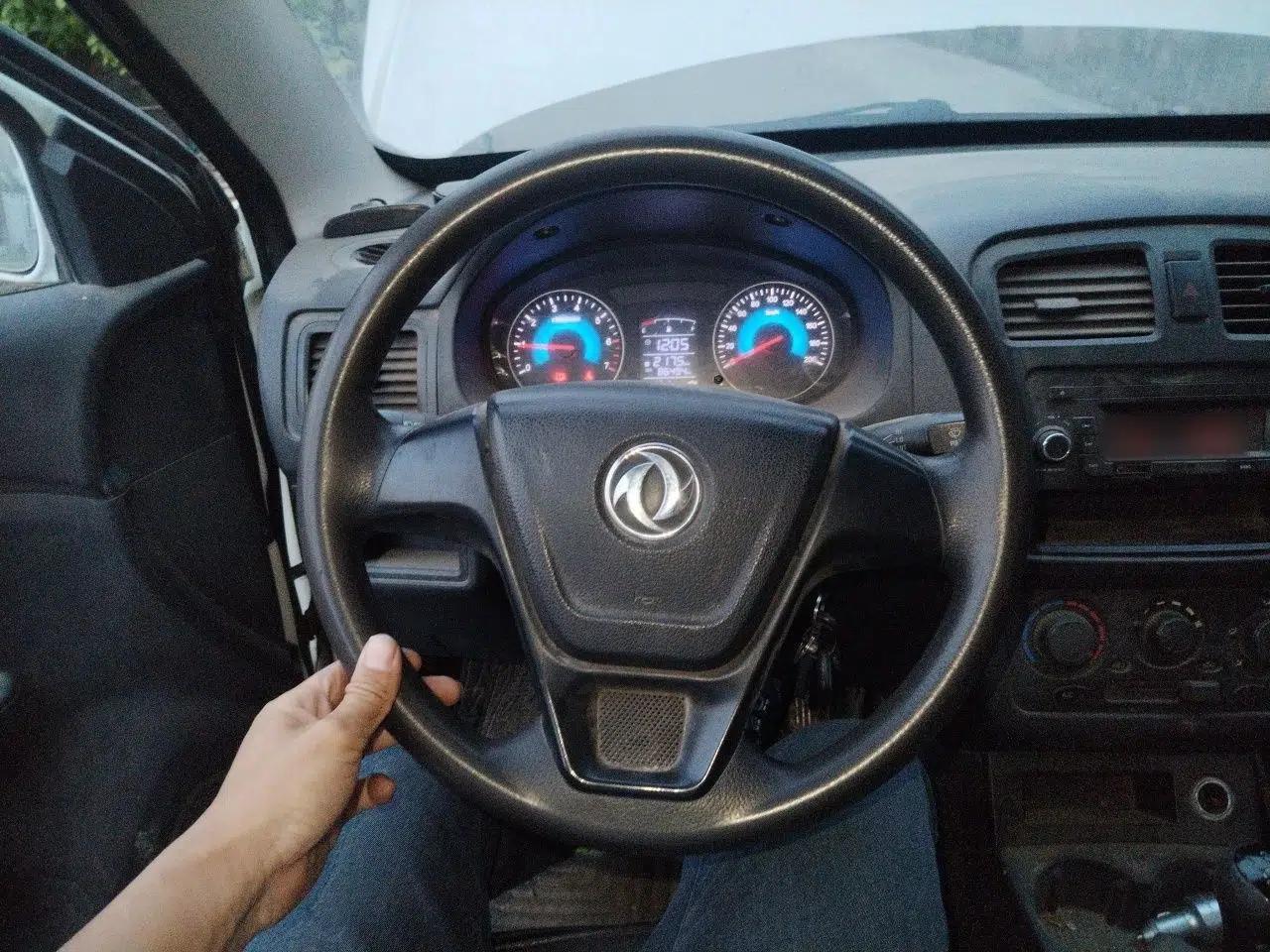 Dongfeng Fengon 330 2014 1.5L Manual Utility Version DK15 — миниатюра 11