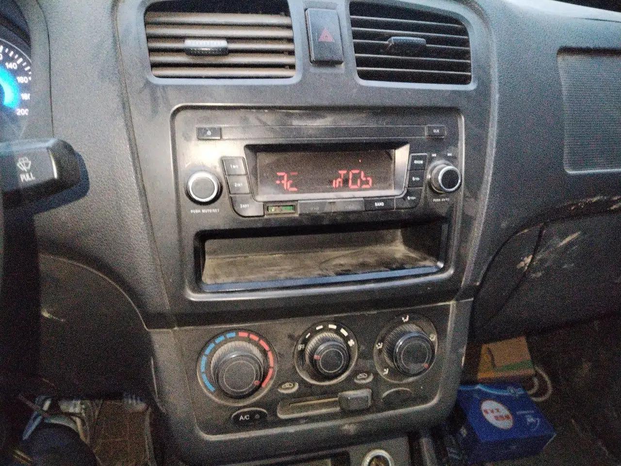 Dongfeng Fengon 330 2014 1.5L Manual Utility Version DK15 — миниатюра 14