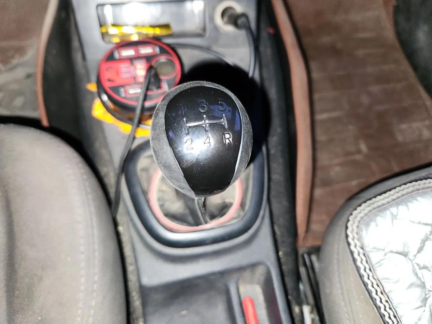 Dongfeng Fengon 330 2014 1.5L Manual Standard Edition DK15-02 — миниатюра 15