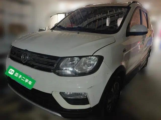 Dongfeng Fengon 370 2017 1.5L CVT Fashion Edition 7-Seater