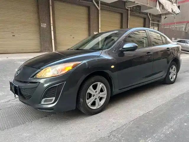 Mazda 3 Axela 2011 Sedan 1.6L Automatic Comfort