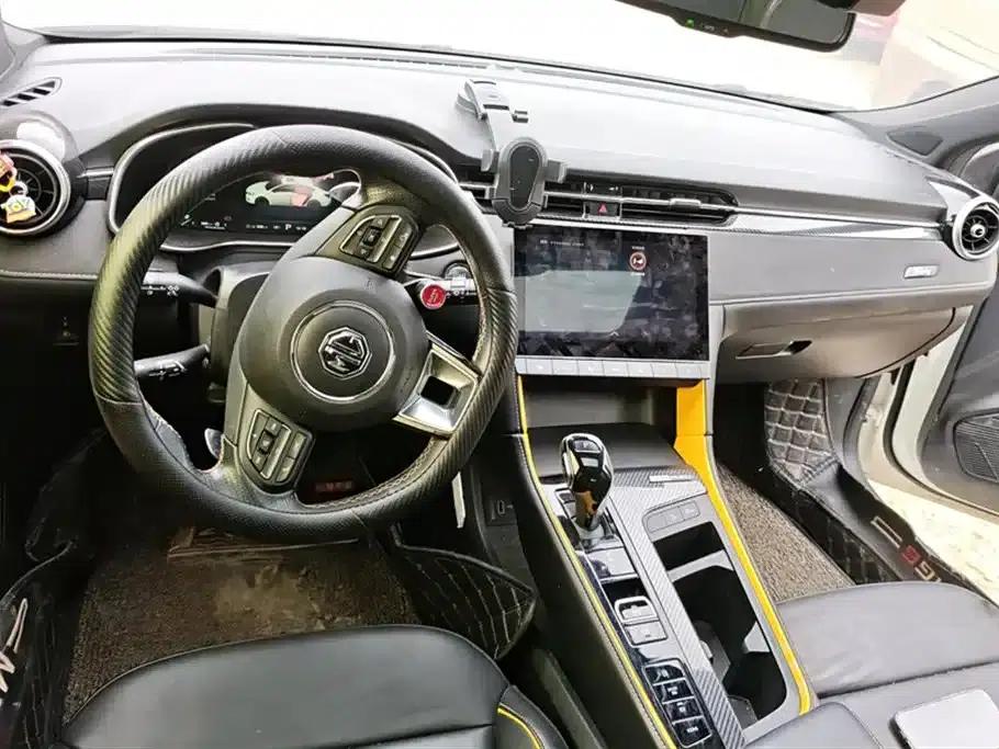 MG6 PHEV 2020 1.5T Hybrid Trophy Intelligent Driving Flagship Edition — миниатюра 12