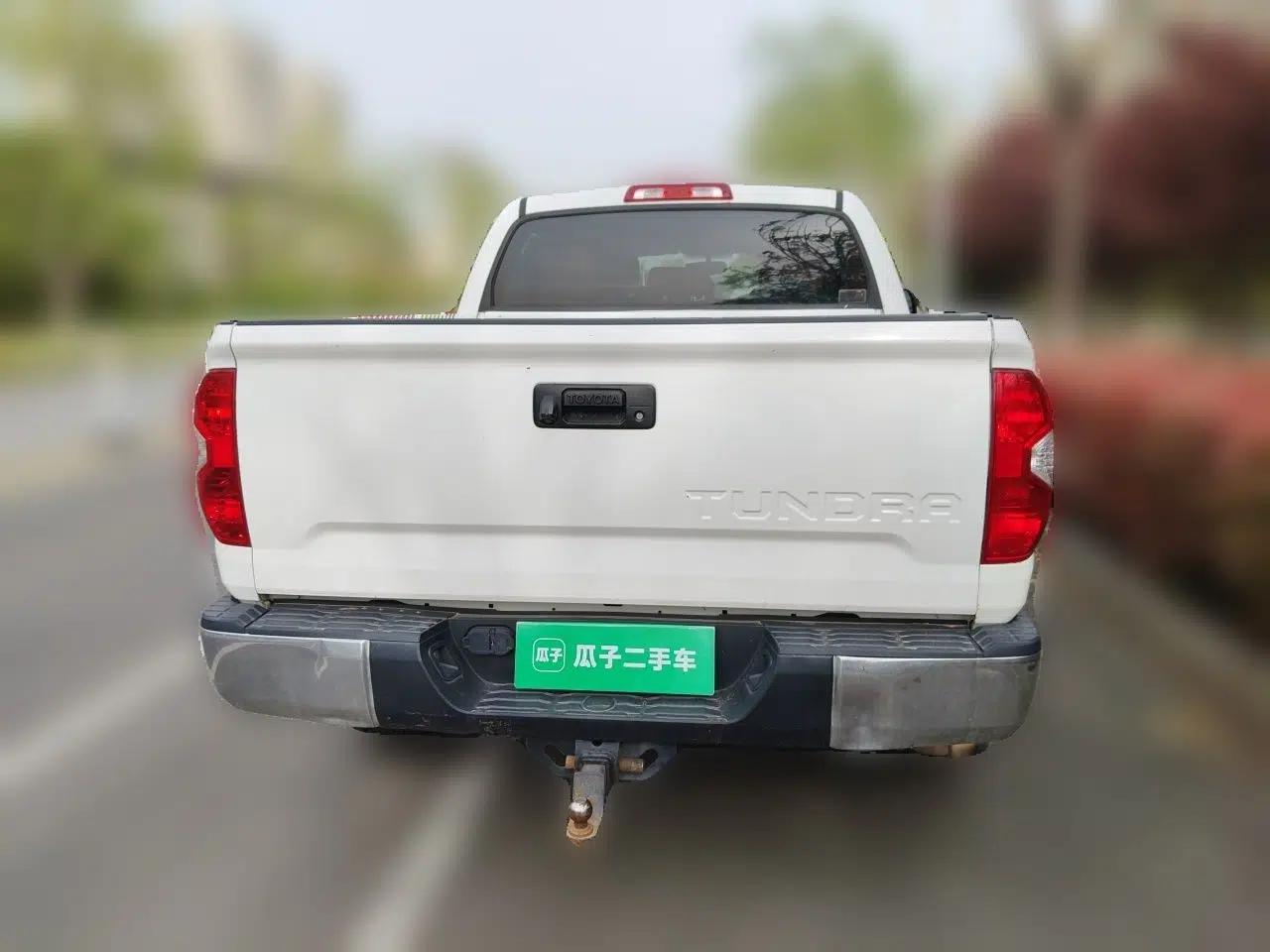Toyota Tundra  — миниатюра 5