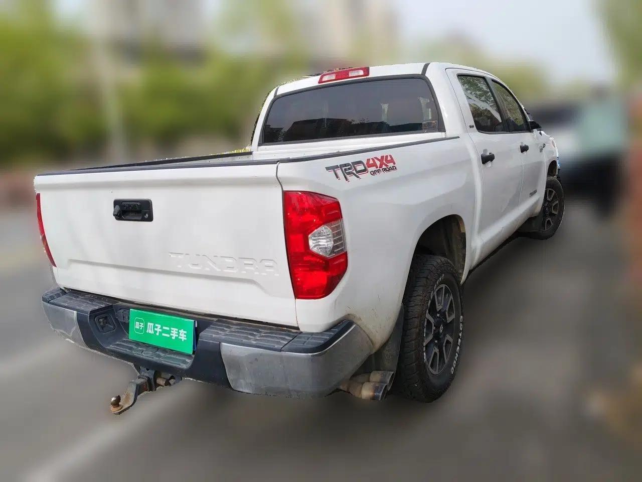 Toyota Tundra  — миниатюра 6