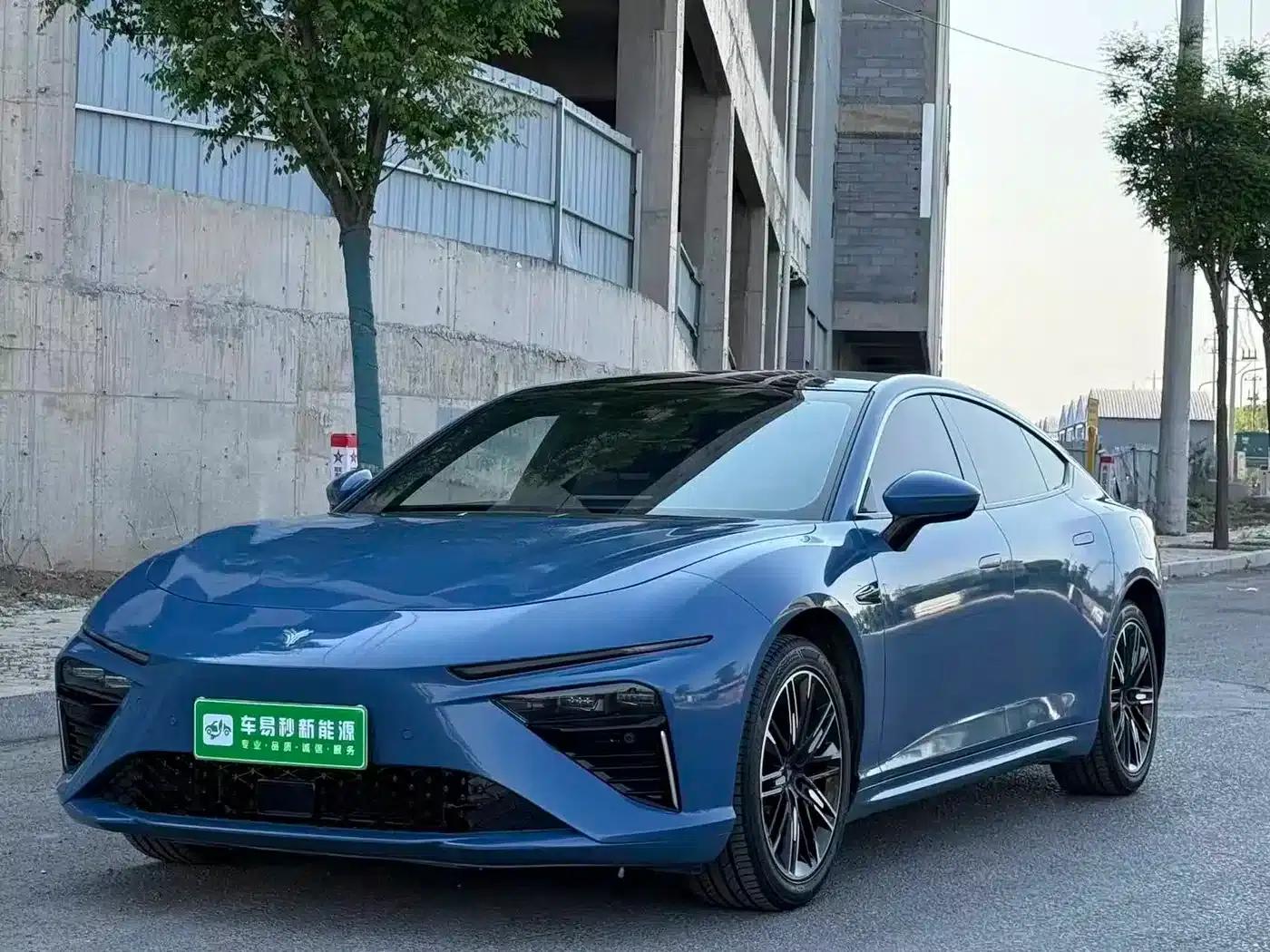 Nezha S 2024 Facelift Range Extender 1060 Lite Edition — миниатюра 1