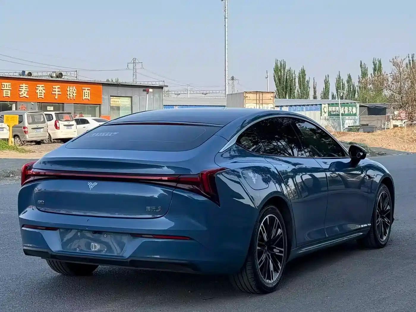 Nezha S 2024 Facelift Range Extender 1060 Lite Edition — миниатюра 4