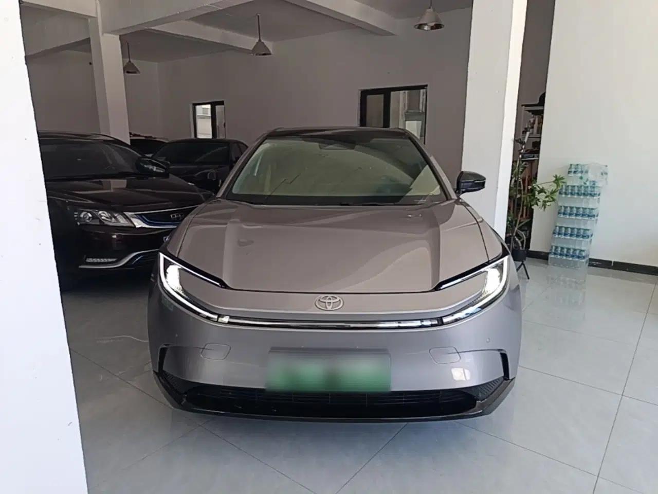 Toyota bZ5 2025 Model 550 JOY — миниатюра 2