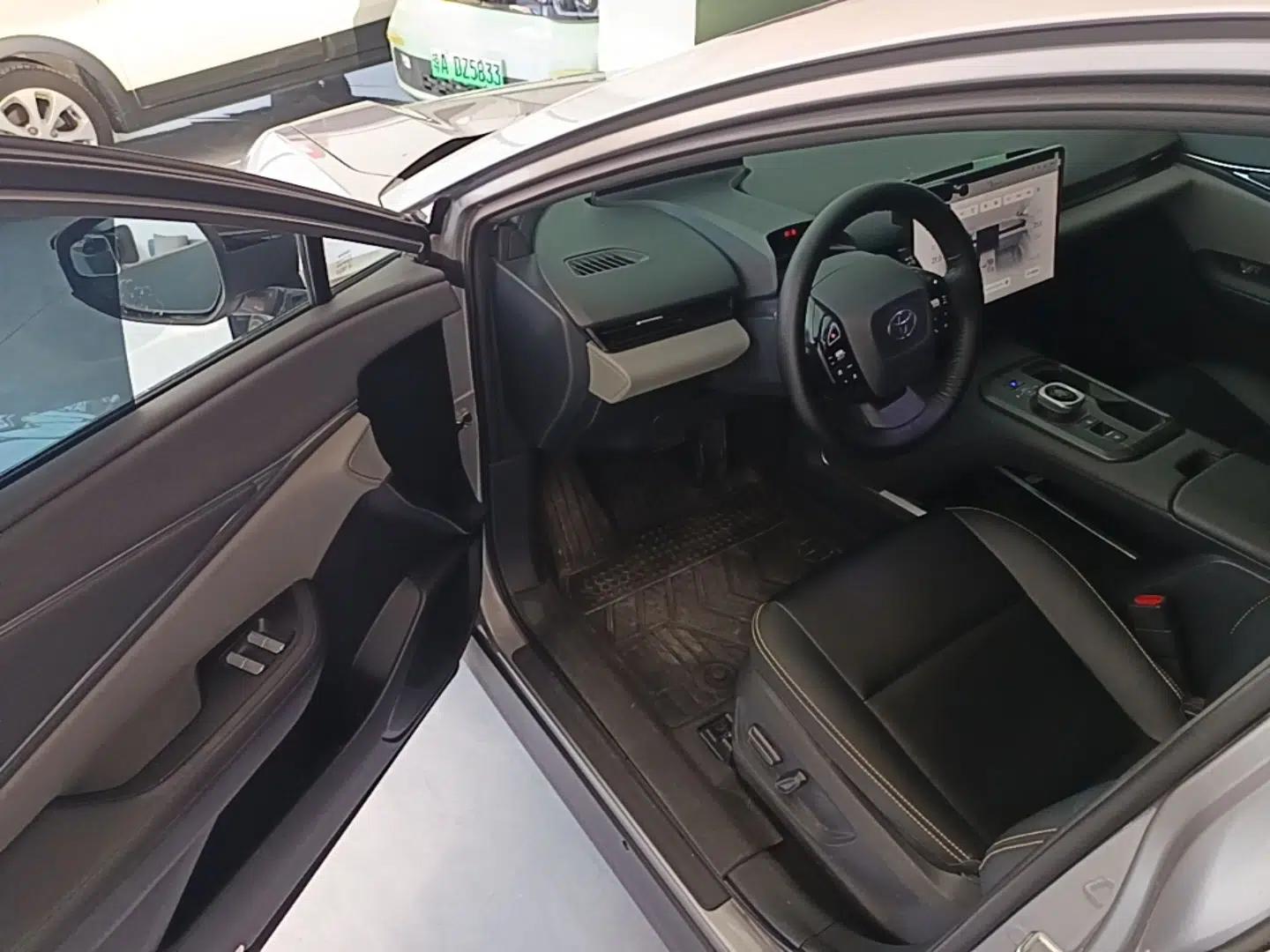 Toyota bZ5 2025 Model 550 JOY — миниатюра 19