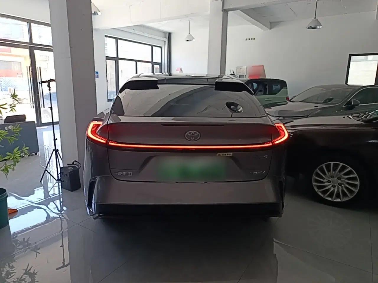 Toyota bZ5 2025 Model 550 JOY — миниатюра 5