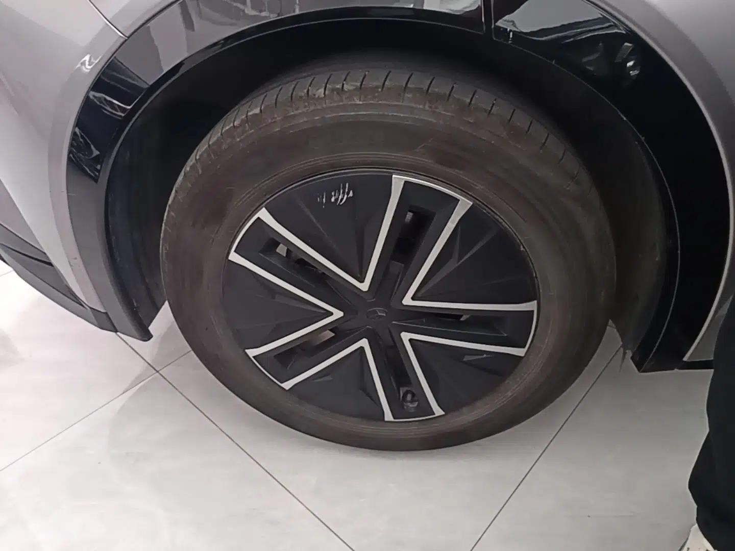 Toyota bZ5 2025 Model 550 JOY — миниатюра 10
