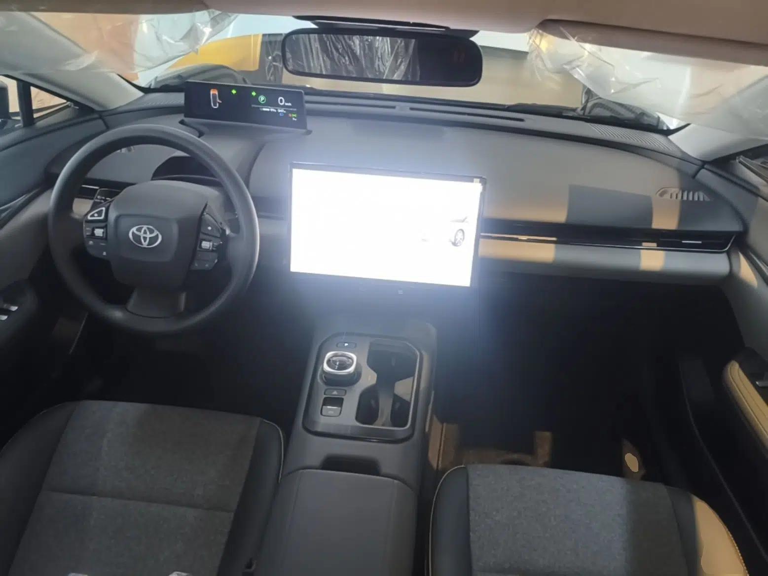 Toyota bZ5 2025 Model 550 JOY — миниатюра 13