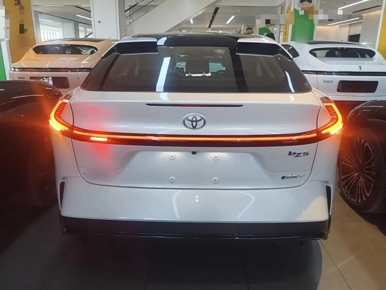 Toyota bZ5 2025 Model 550 JOY — миниатюра 5