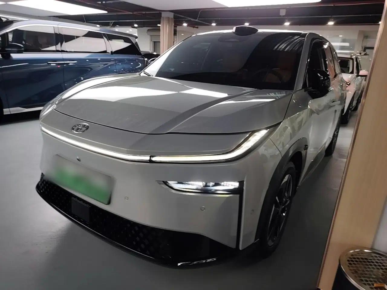 Toyota BZ 3X 2025 520 Pro LiDAR Edition — миниатюра 1