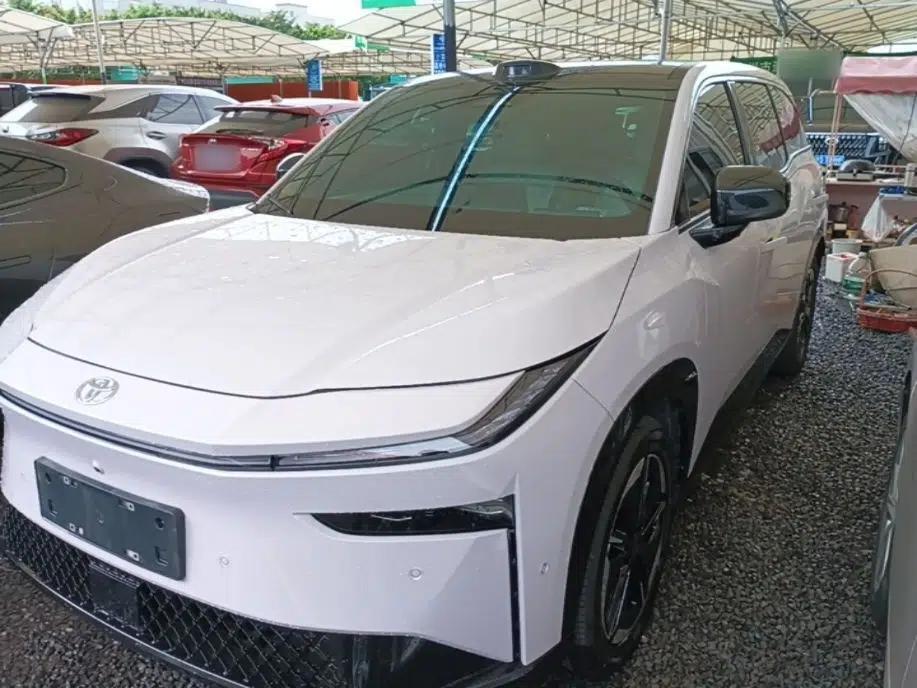 Toyota BZ 3X 2025 520 Pro+ LiDAR Edition — миниатюра 1