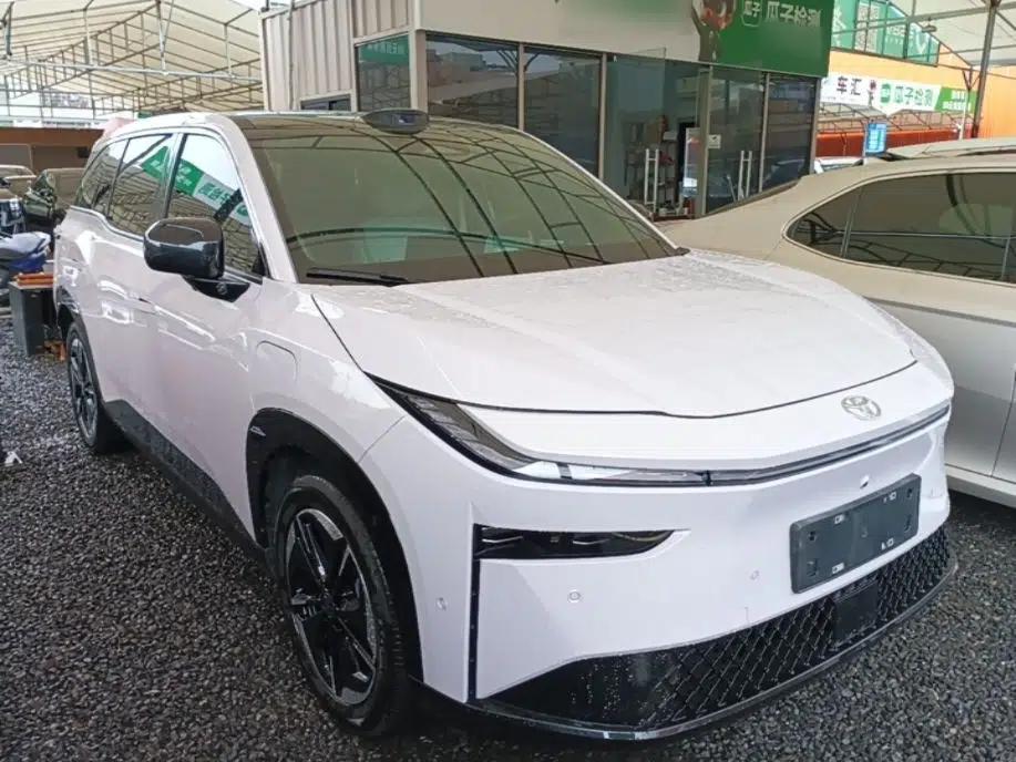Toyota BZ 3X 2025 520 Pro+ LiDAR Edition — миниатюра 3