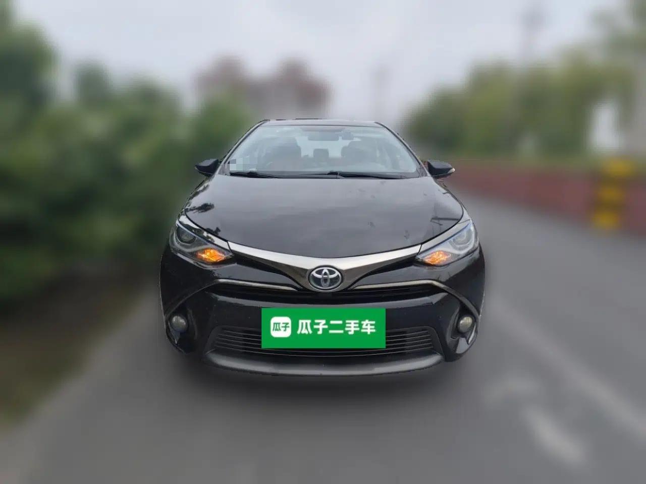 Toyota Levin Hybrid E+ 2019 1.8L PH GS E-CVT Elite Edition — миниатюра 2