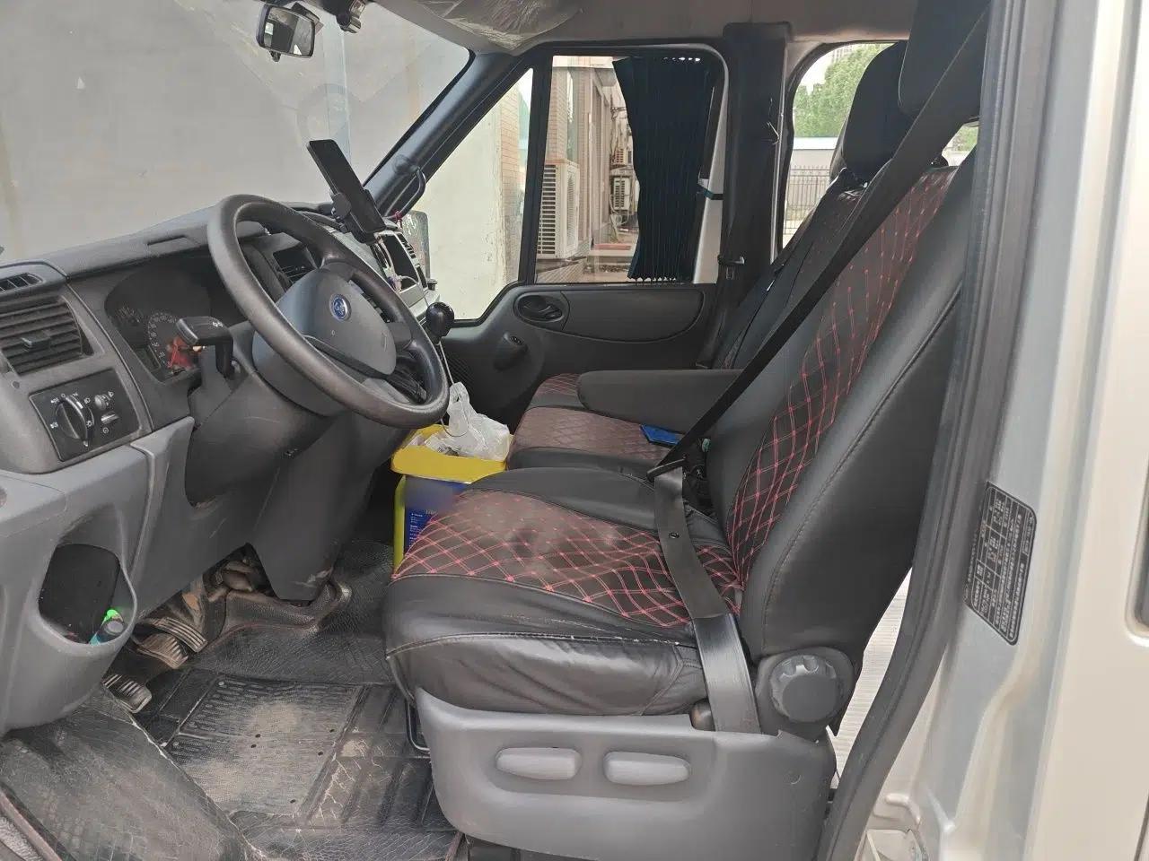 Ford Transit Custom 2016 2.2T Short-Wheelbase 6-Seater Mid-Roof Multi-Purpose Vehicle — миниатюра 16