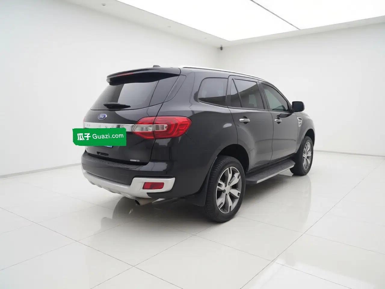 Ford Everest 2016 2.0T Gasoline Automatic 4x4 Flagship Edition — миниатюра 6