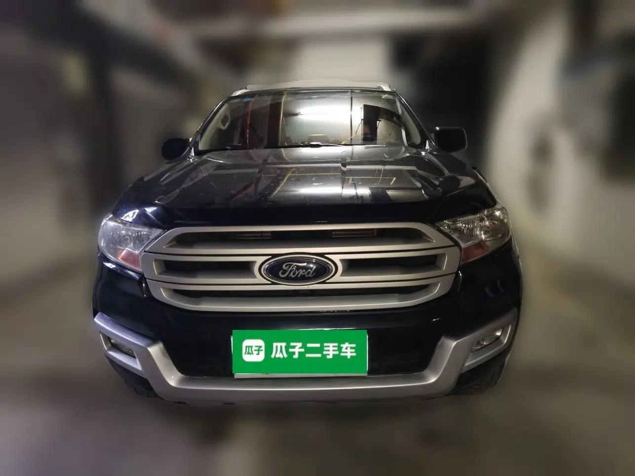Ford Everest 2016 2.0T Gasoline Automatic 4x4 Elite Edition — миниатюра 2