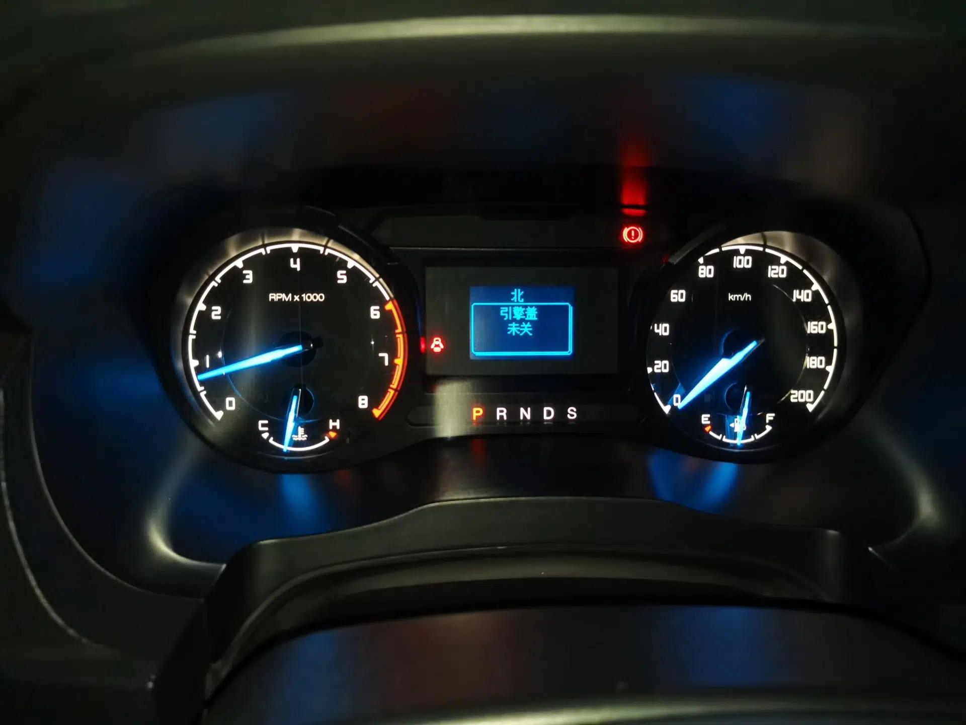 Ford Everest 2016 2.0T Gasoline Automatic 4x4 Elite Edition — миниатюра 12