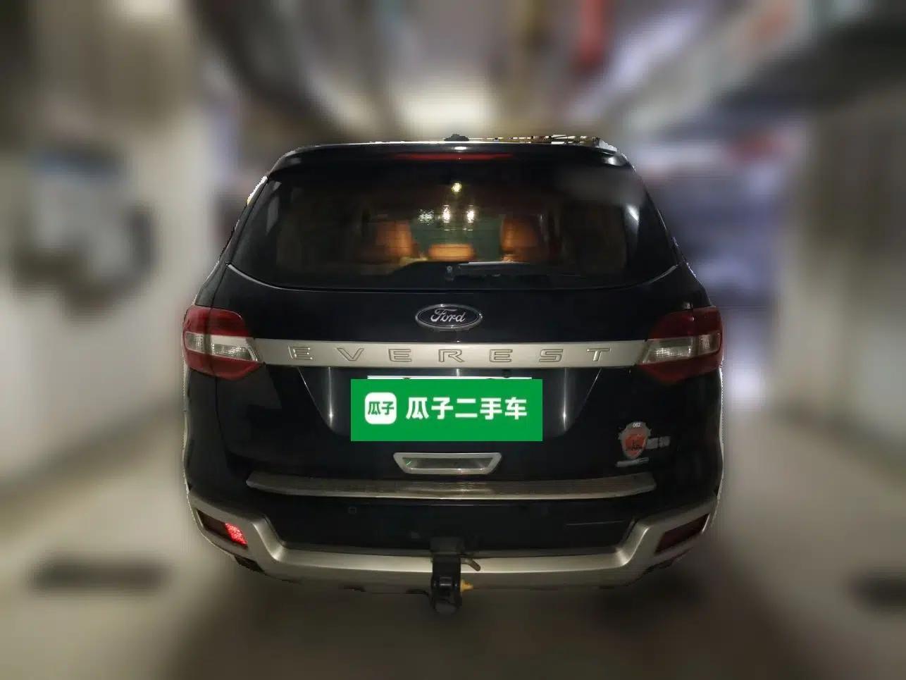 Ford Everest 2016 2.0T Gasoline Automatic 4x4 Elite Edition — миниатюра 5