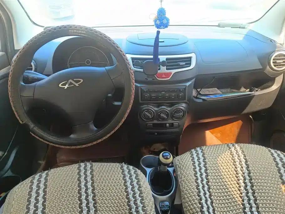Chery QQ 2013 1.0L Manual Vitality Edition — миниатюра 12