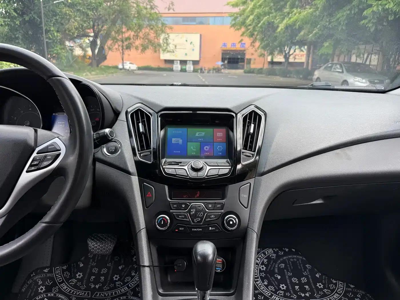 Chery Arrizo 7e 2016 1.6L e-Premium Edition — миниатюра 12