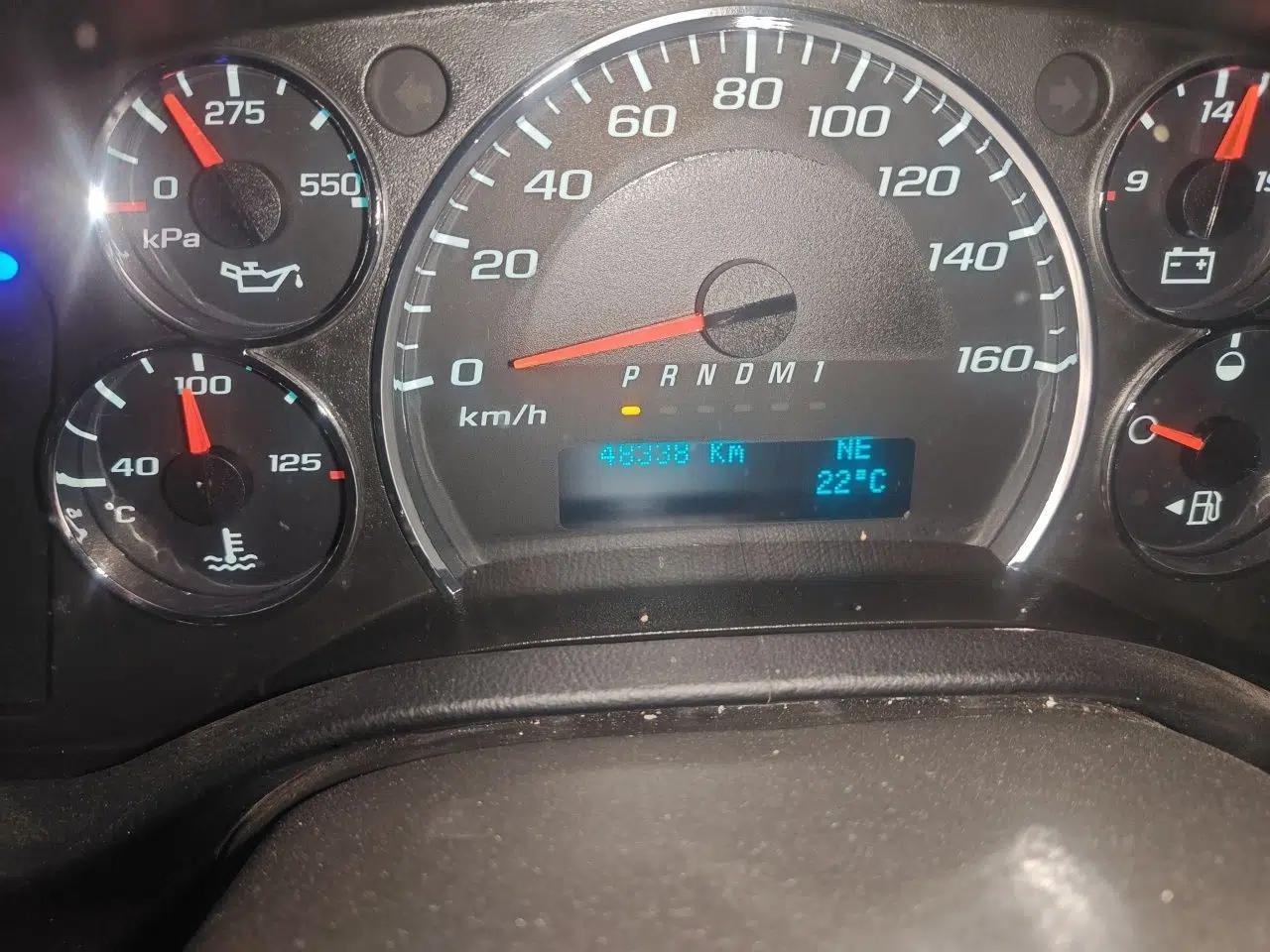 GMC SAVANA 2018 6.0L GX777 Prestige Star Edition — миниатюра 13