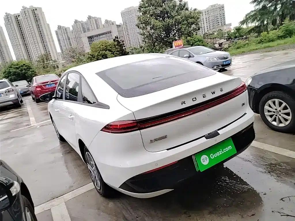 Roewe D6 2025 450km Premium Edition — миниатюра 5