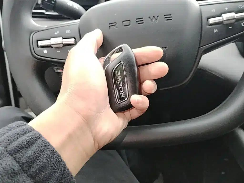 Roewe D6 2025 450km Premium Edition — миниатюра 9