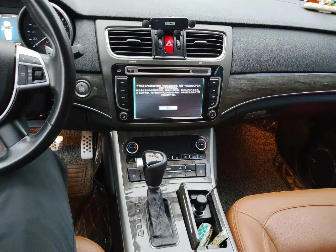 Haval H8 2015 2.0T Two-Wheel-Drive Luxury Version — миниатюра 14