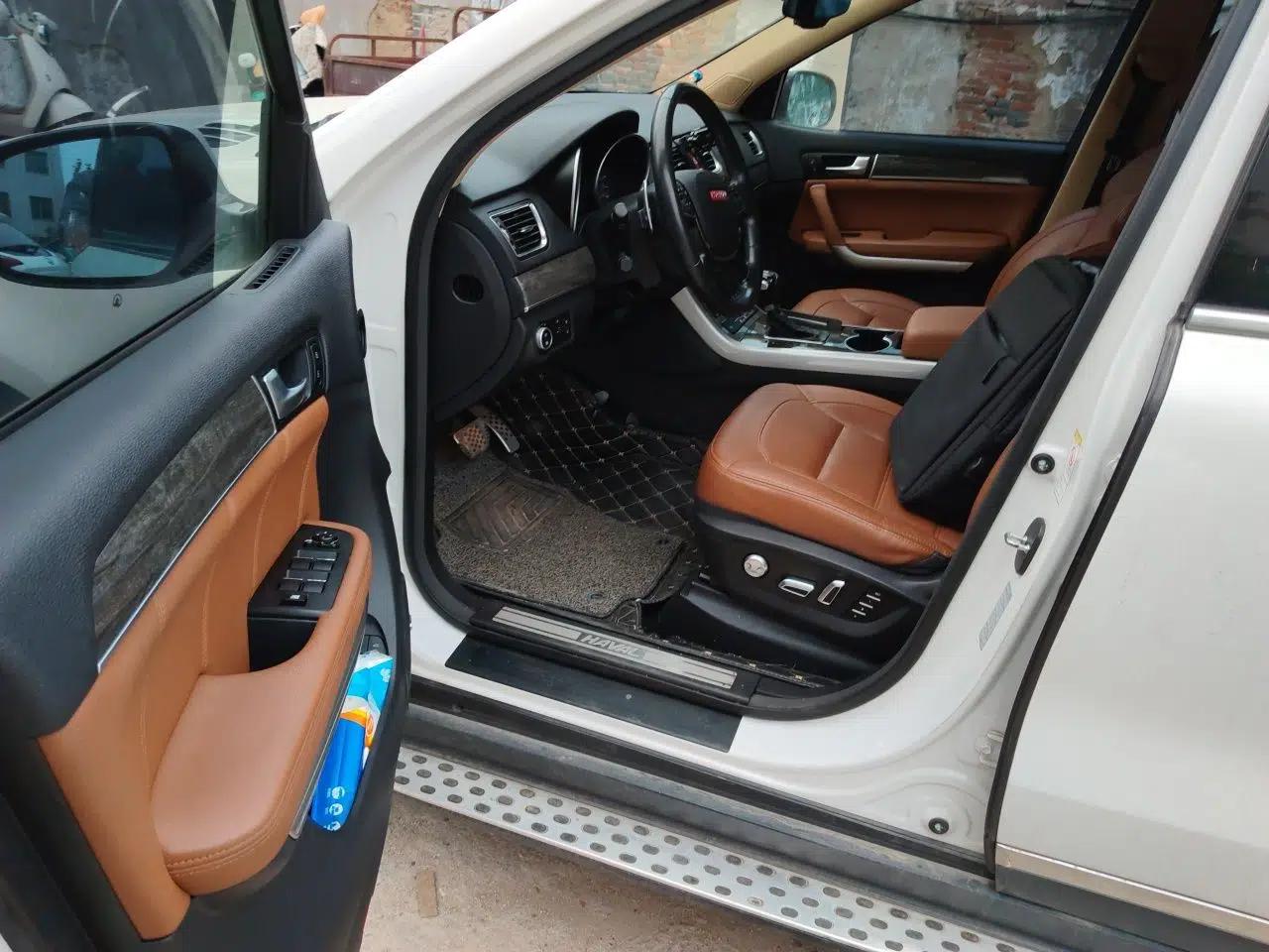 Haval H8 2015 2.0T Two-Wheel-Drive Luxury Version — миниатюра 17