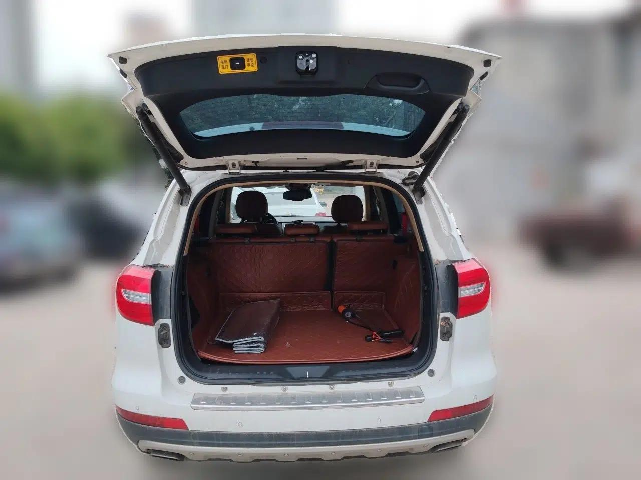Haval H8 2015 2.0T Two-Wheel-Drive Luxury Version — миниатюра 20