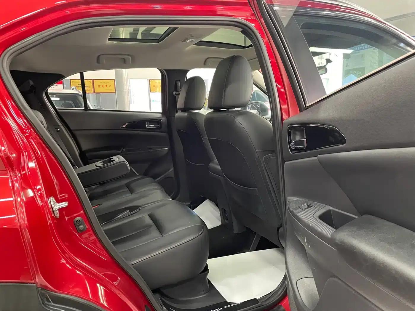 Eclipse Cross 2019 1.5T CVT 2WD Dream Edition (China VI Emission Standard) — миниатюра 17