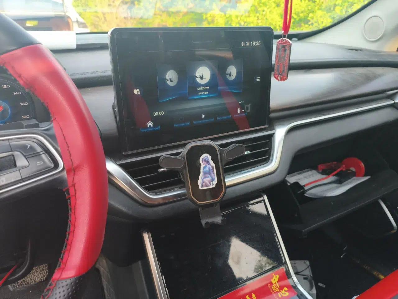 Hongqi E-HS3 2019 Zhilian Qiyue Two-Wheel Drive Version — миниатюра 14