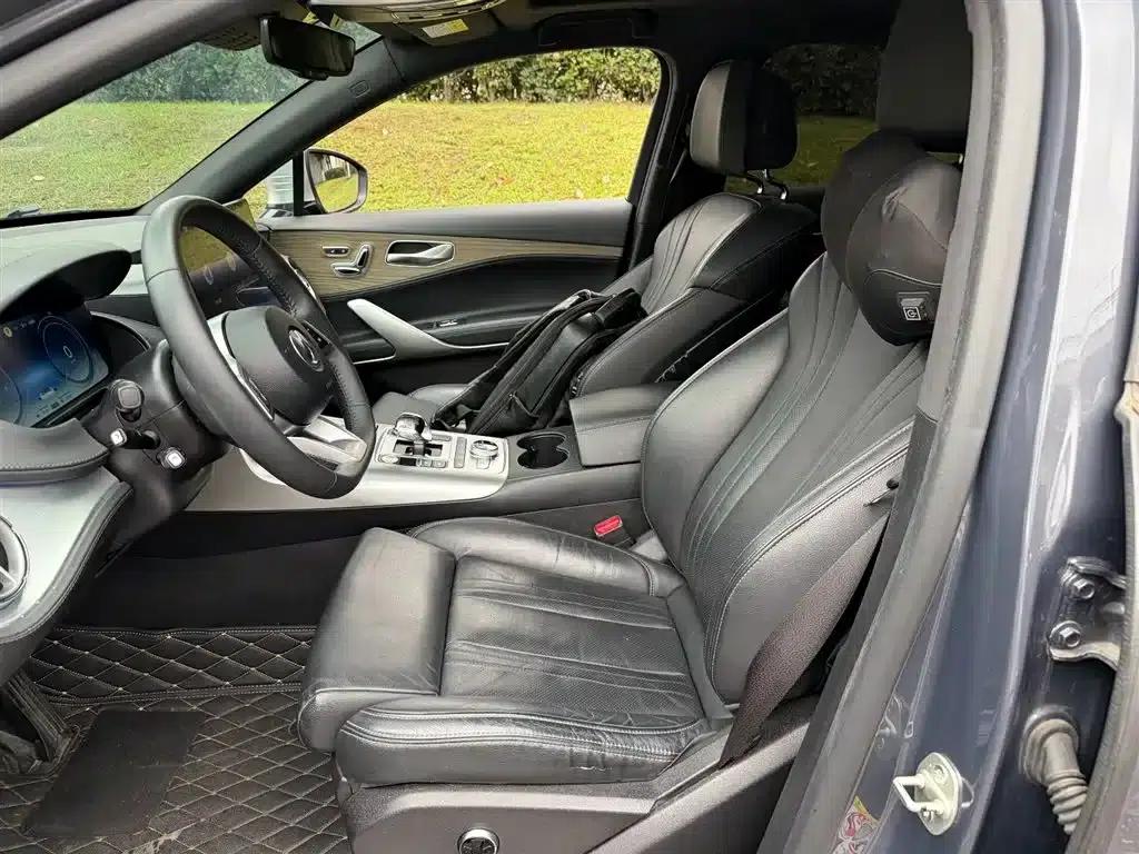 Denza X 2020 PHEV Flagship Edition — миниатюра 8