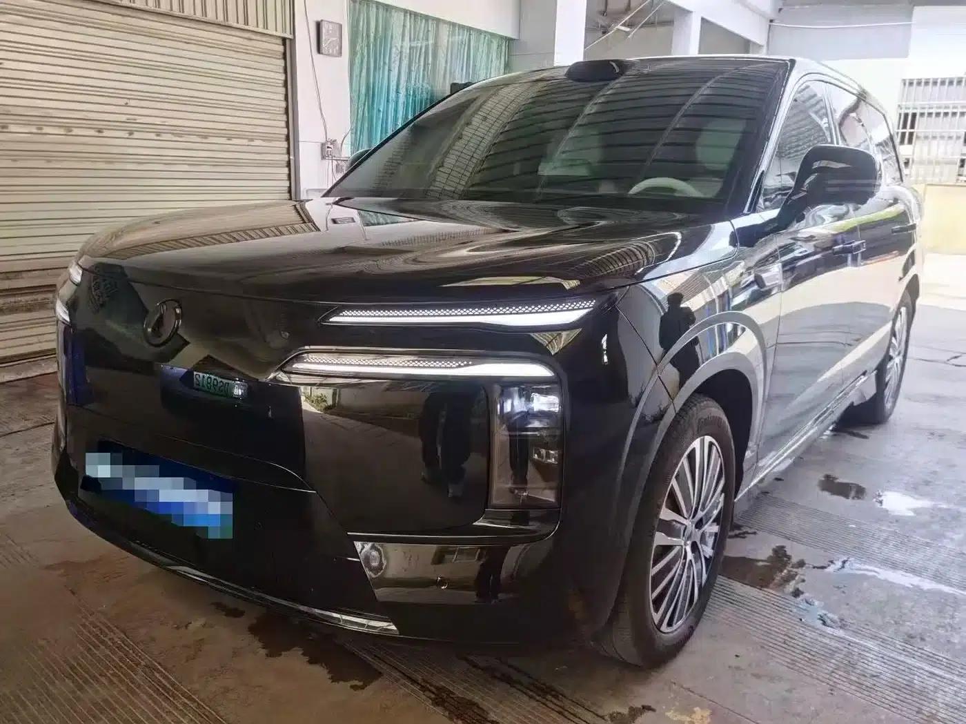 Denza N8L 2025 Premium Edition — миниатюра 1