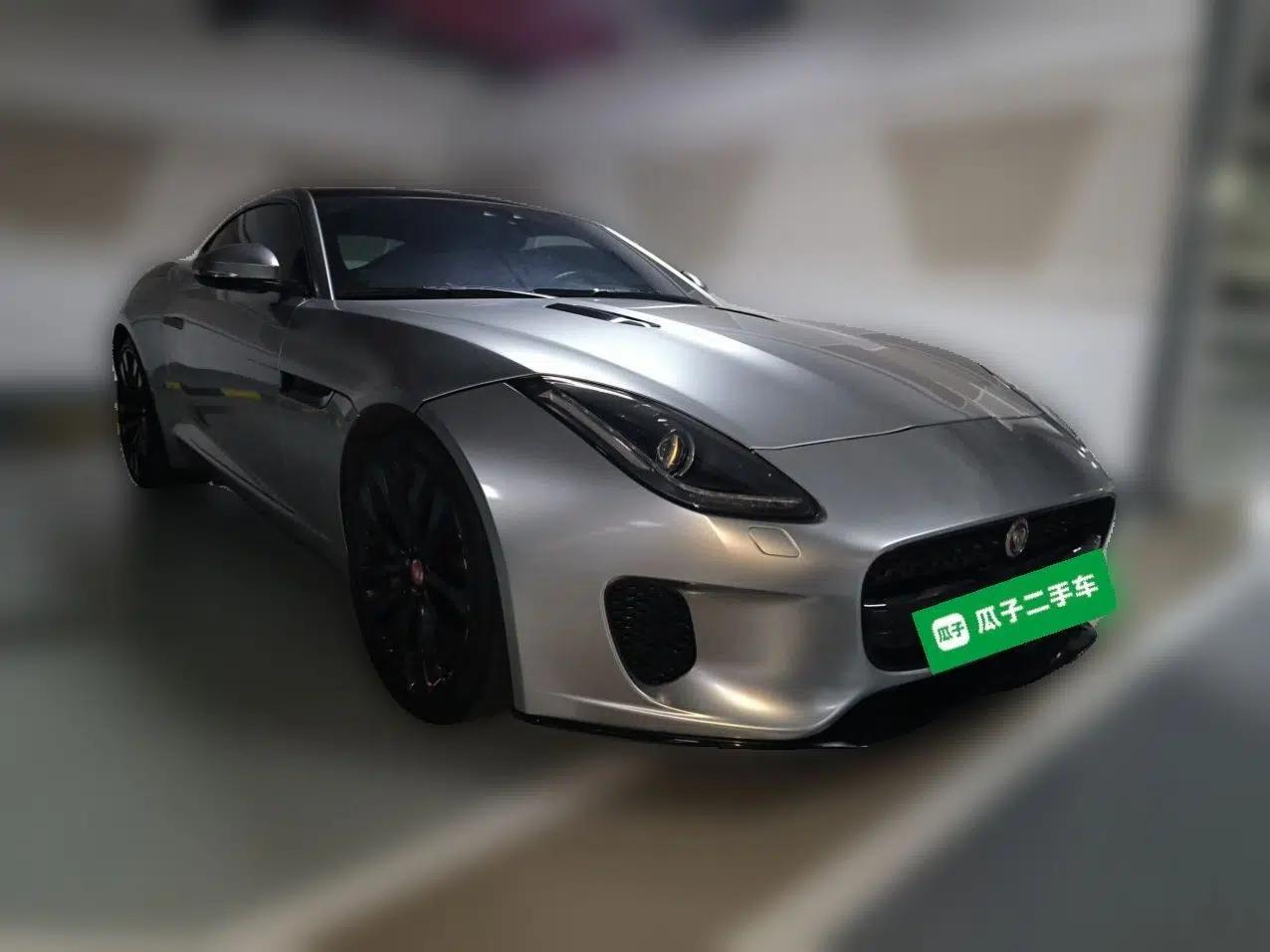 Jaguar F-TYPE 2019 2.0T Hardtop Version — миниатюра 3