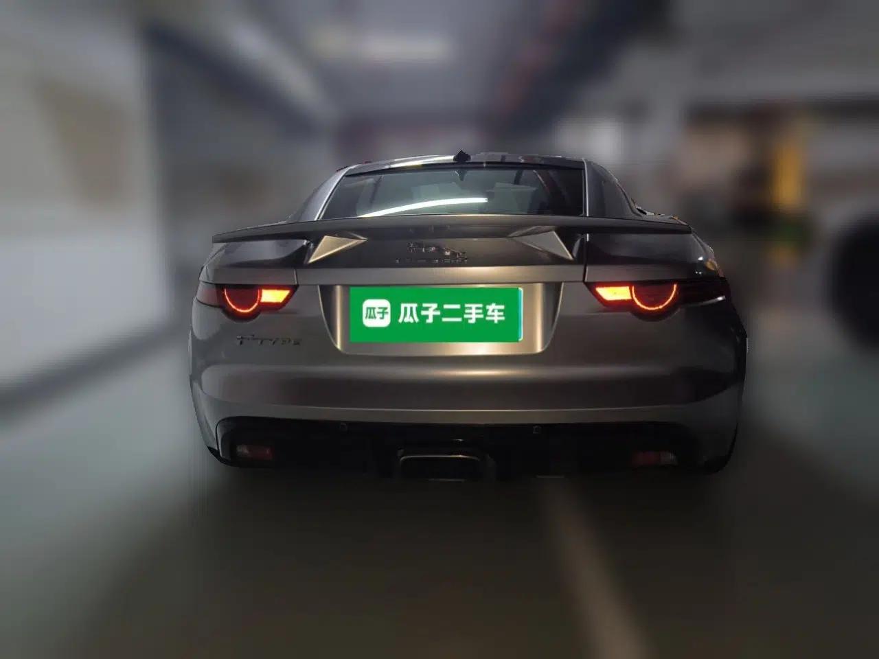 Jaguar F-TYPE 2019 2.0T Hardtop Version — миниатюра 5