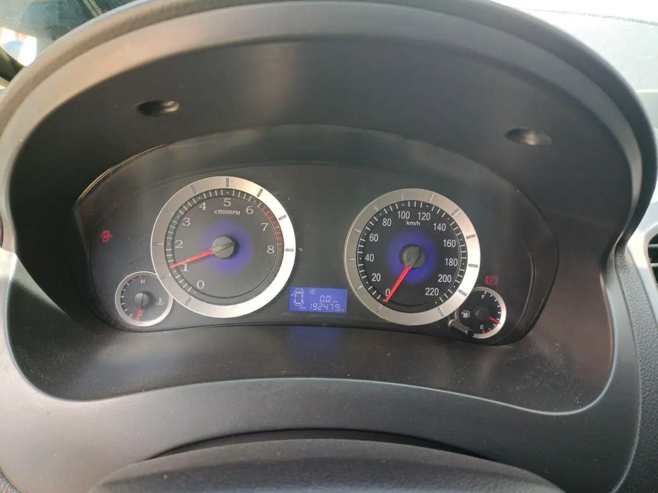 Geely Auto Diamond 2015 Sedan 1.5L Manual SuperDeluxe Model — миниатюра 12