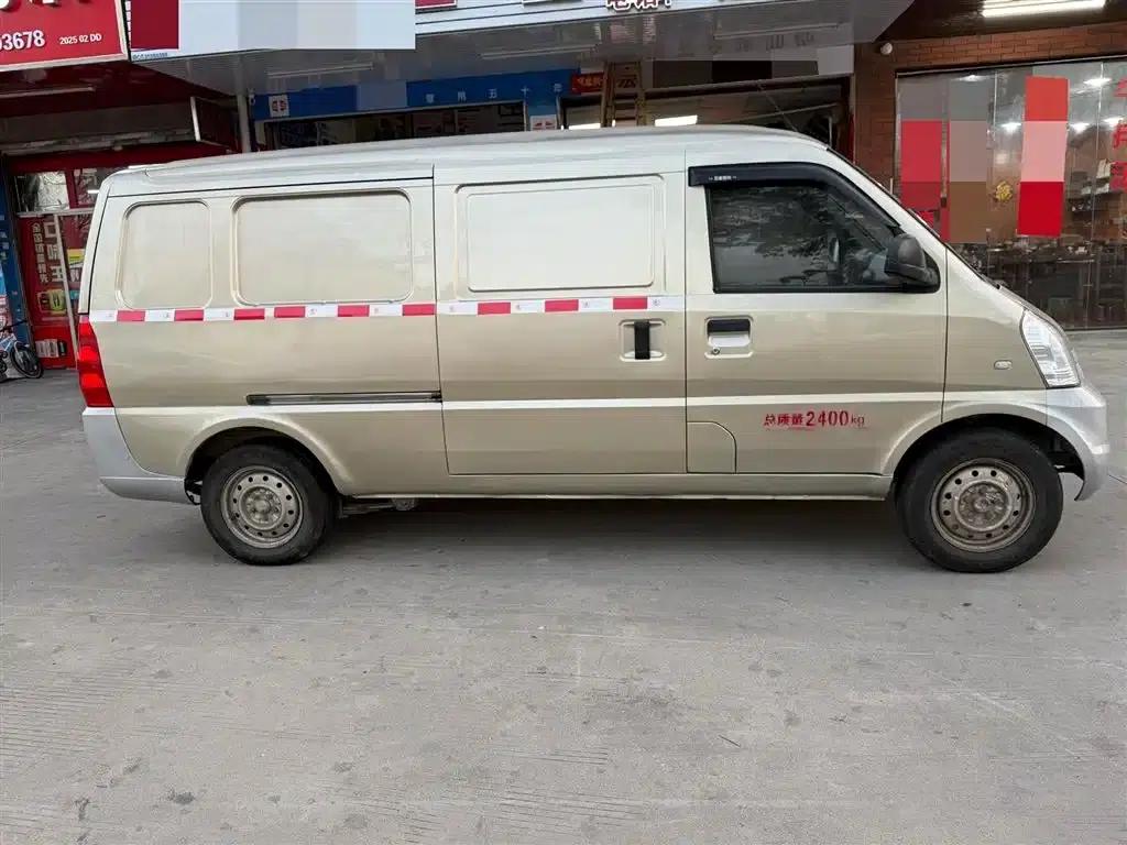 Wuling Rongguang EV 2020 Basic 2-Seater with Closed Windows 300km Range — миниатюра 4