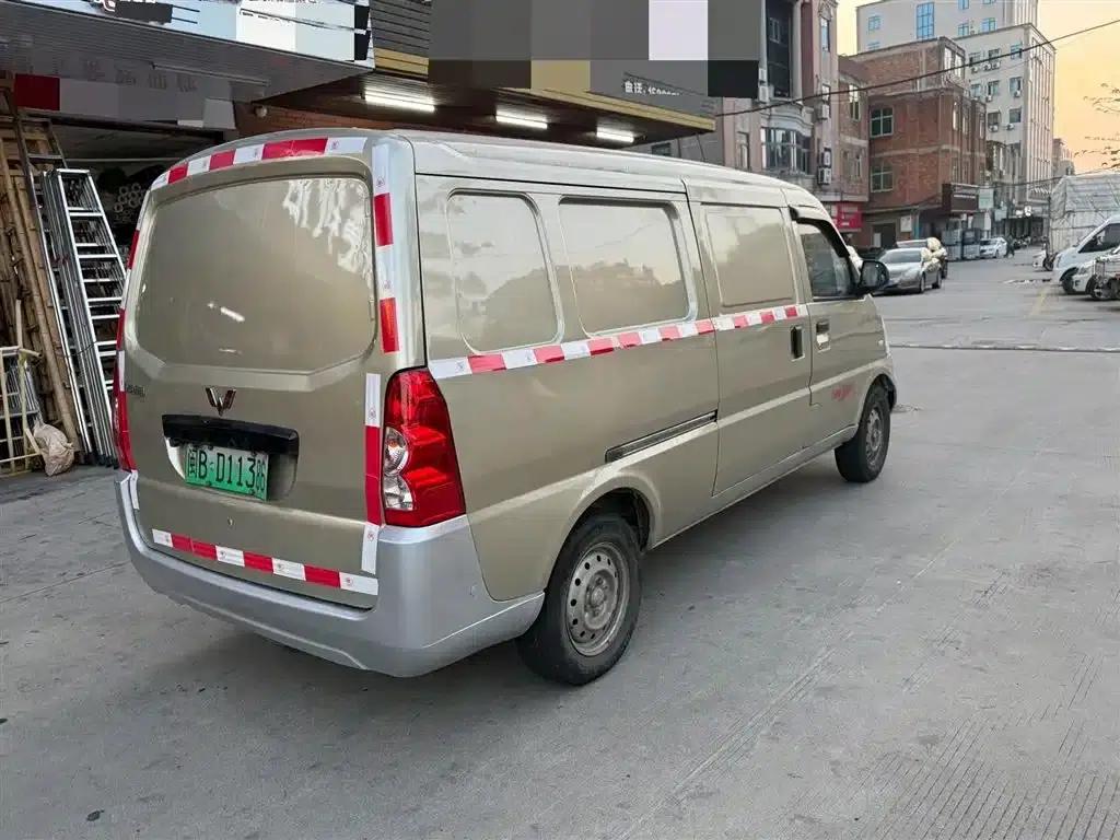 Wuling Rongguang EV 2020 Basic 2-Seater with Closed Windows 300km Range — миниатюра 5