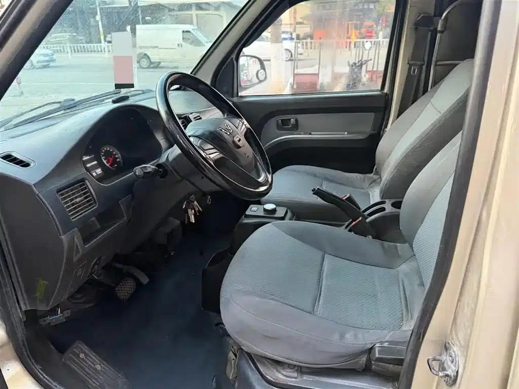 Wuling Rongguang EV 2020 Basic 2-Seater with Closed Windows 300km Range — миниатюра 9