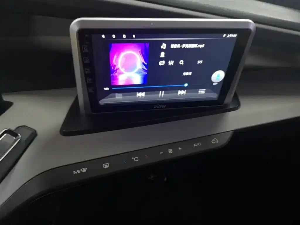 Wuling NanoEV 2022 Enjoy Edition — миниатюра 13