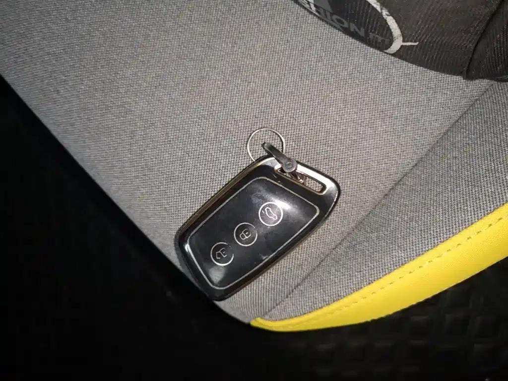 Wuling NanoEV 2022 Enjoy Edition — миниатюра 9