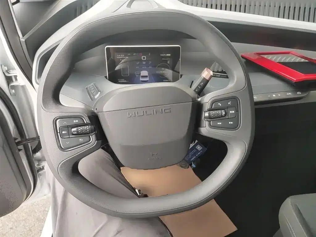 Wuling NanoEV 2021 Fun Edition — миниатюра 11